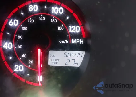 2005 Toyota Matrix from USA, damaged, VIN 2T1LR32E25C403679